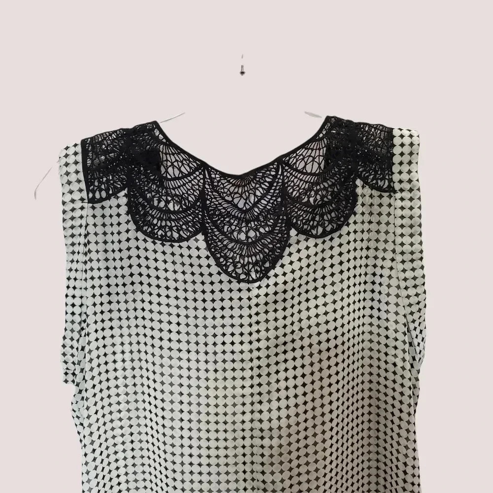 Pleione  White blk Polka Dot Crochet Knit Accent Blouse - Picture 5 of 9